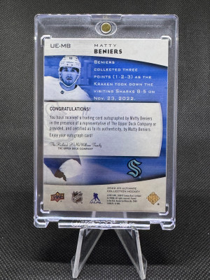 2022-23 Upper Deck Ultimate Matty Beniers Ultimate Emblems Rookie Auto back