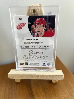 2021-22 Upper Deck Series 2 - Moritz Seider #469 Young Guns French Rookie Card (RC) back