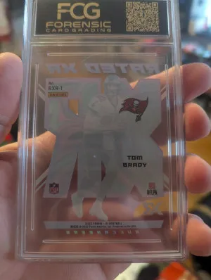 2022 XR Football Tome Brady Rated XR Case hit back