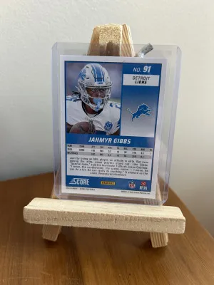 2024 Score Jahmyr Gibbs #91 Gold Sparkle (084/240) back
