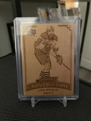23-24 Upper Deck Engrained Leon Draisaitl Carved In Time CT-8 front