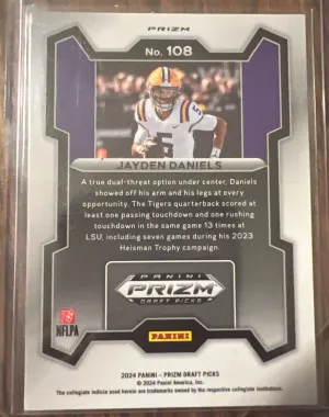 2024 Panini Prizm Draft Picks Red Cracked Ice Jayden Daniels back