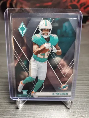 2023 Panini Phoenix - Rookies #130 De'Von Achane (RC) front
