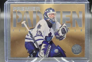 1995-96 Fleer Ultra Premier Padmen Gold Medallion #9 Felix Potvin front