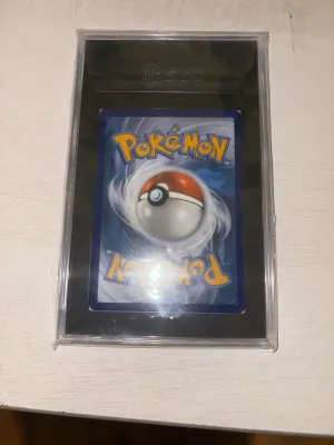 2020 Pokemon #170 Pikachu V back