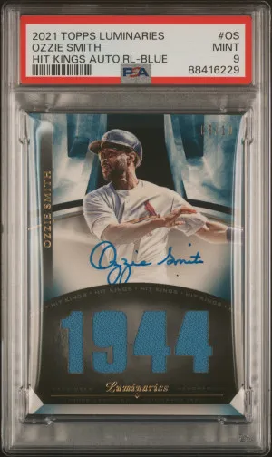 2021 Topps Luminaries Hit Kings Autograph Relics Ozzie Smith Hit Kings Auto.rl-Blue front