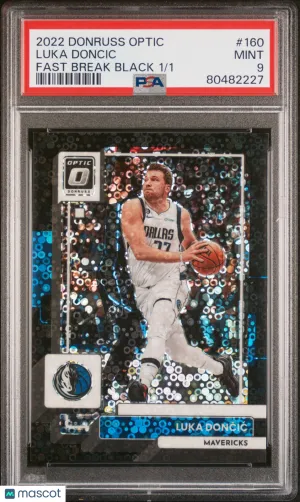 2022 PANINI DONRUSS OPTIC LUKA DONCIC FAST BREAK BLACK DISCO TRUE 1/1 PSA 9 #160 front