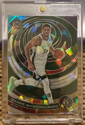 2022 Panini Spectra Giannis Antetokounmpo /49 front