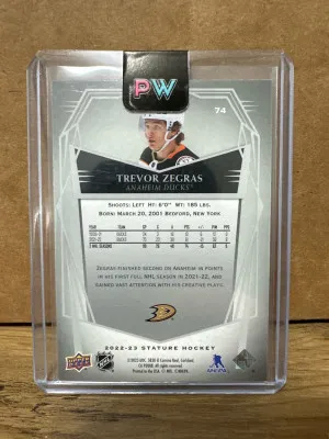 2022-23 Upper Deck Stature Trevor Zegras Photo 📸 Variant SP /22 🔥 #74 Ducks back