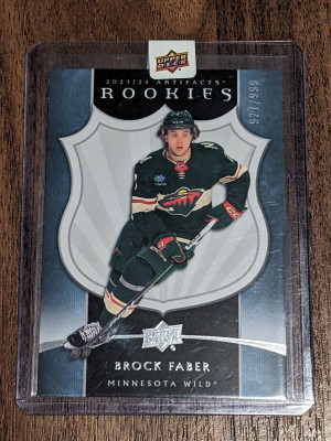 2023-24 UD Artifacts Rookie Retro Brock Faber /999 #14 Minnesota Wild front