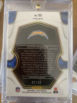 2022 Panin Select Justin Herbert Gold Prizm/10 back