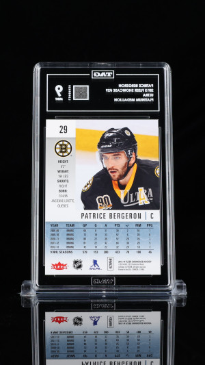Patrice Bergeron 2013 Fleer Showcase Ultra 24/25 #29 Platinum Medallion back