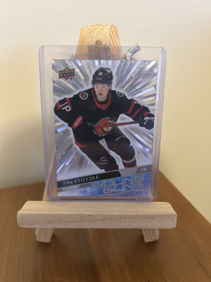 2024-25 Series 1 Tim Stützle Young Guns Silver Outburst #OR-5 front