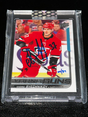 2019-20 UD BUYBACK AUTO ROOKIE Andrei Svechnikov Young Guns Signed RC /37 front