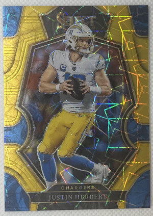2022 select Justin Herbert gold 7/10 front