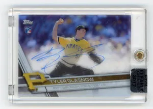 2017 Topps Clearly TYLER GLASNOW Rookie RC UNCIRCULATED ON-CARD AUTO AUTOGRAPH front