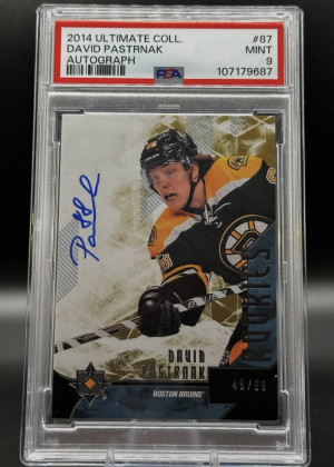 David Pastrnak Ultimate Rookie auto front