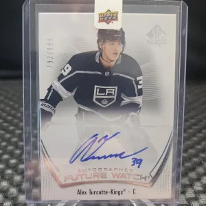 Alex Turcotte 2021 SP Authentic #165 Future Watch Auto /999 front