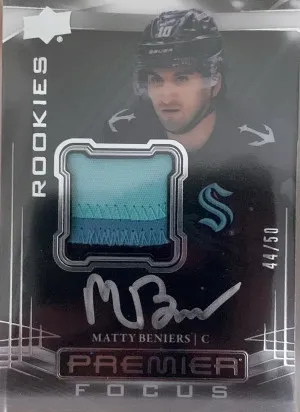 2022-2023 Premier Matty Beniers Premier Focus Rookie Patch Auto /99 front