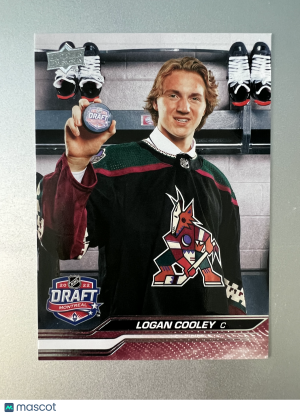 2022 Upper Deck Extended Series Logan Cooley Rookie front