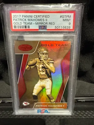 2017 Panini Certified Gold Team Patrick Mahomes Ii Gold Team-Mirror Red front