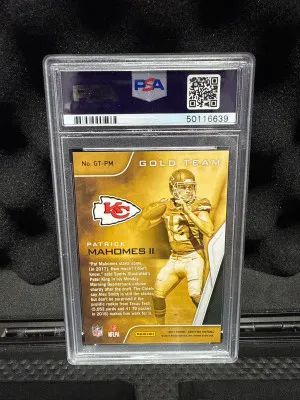 2017 Panini Certified Gold Team Patrick Mahomes Ii Gold Team-Mirror Red back