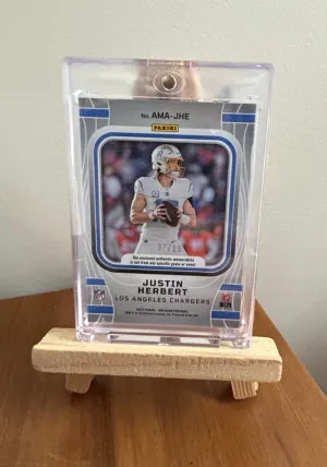 2023 Panini - Obsidian Justin Herbert #AMA-JHE (07/10) back