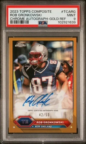 2023 Topps Composite Topps Chrome Autographs Rob Gronkowski Chrome Autograph-Gold Ref (PC Card - Minimum value at which I would move) front