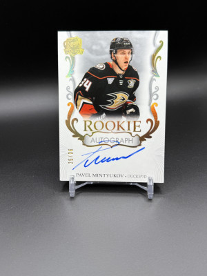 2023/24 UD CUP HOCKEY PAVEL MINTYUKOV GOLD ROOKIE ON CARD RARE SP 25/36 front