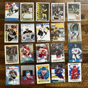 Assorted Lot Of Hockey Cards (130 Cards) back