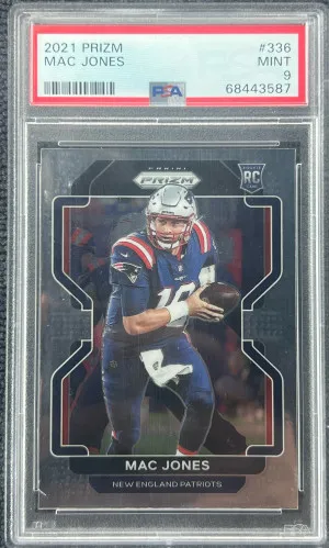 2021 Panini Prizm Mac Jones front