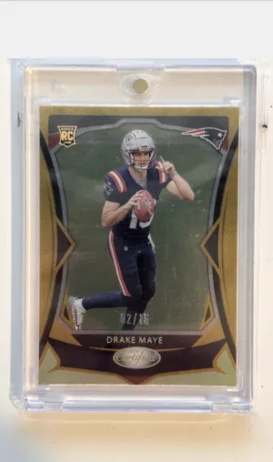 2024 Certified Drake Maye Gold /15 front