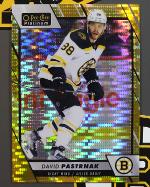 2023-24 O-Pee-Chee OPC Platinum Seismic Gold #157 David Pastrnak /50 front