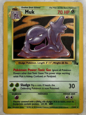 1999 Pokémon Base Set- Muk Holo front