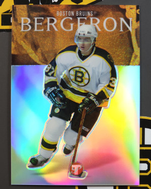 2003-04 Topps Pristine Refractor HIGH GRADE Patrice Bergeron Rookie RC /499 front