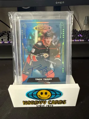 Troy Terry Stature On Card Auto /10 front