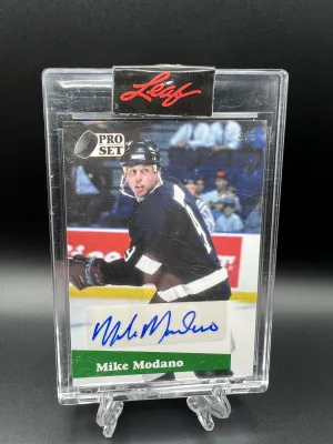 Mike Modano Auto 3/5 front