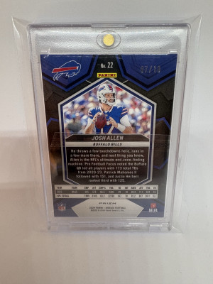 2024 Mosaic Football Josh Allen True Gold /10 back