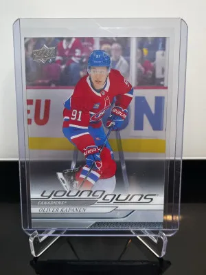 Oliver Kapanen Young Guns Clear Cut front