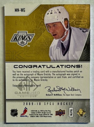 Wayne Gretzky 2009 SP Game Used Marks Of A Nation Patch Auto /50 back