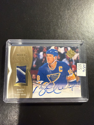 2020-21 Ultimate NHL Legacy Patch Auto Brett Hull SP /6 front