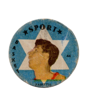 1956 Casa Crack Figuritas Sport Basketball Disc #44 Parizzia (Argentina) front