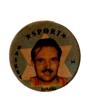 1956 Casa Crack Figuritas Sport Basketball Disc #54 Gerard (Argentina) front