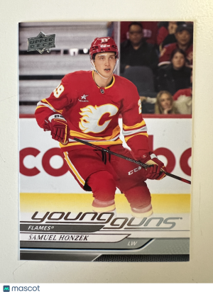 2025 2024-25 Upper Deck Young Guns Samuel Honzek Rookie front