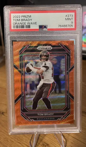 2022 PANINI PRIZM #273 TOM BRADY ORANGE WAVE /60 PSA 9 front
