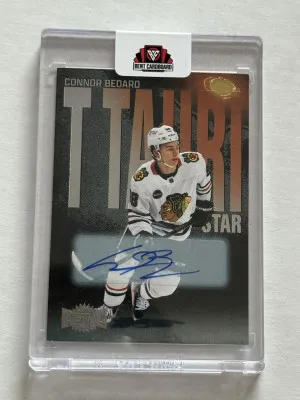 Skybox Metal Universe  T TAURI STAR Connor Bedard Auto front