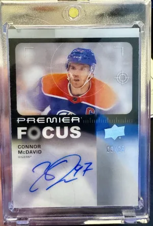 Connor McDavid - 2023/24 Premier Focus /25 front