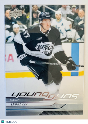 2025 2024-25 Upper Deck Young Guns Andre Lee Clear Cut Rookie front