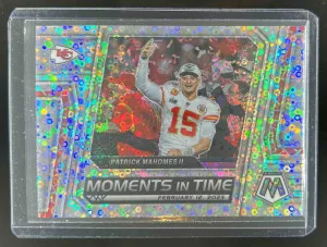 2023 Panini Mosaic Patrick Mahomes II Moments in Time No Huddle Silver #MT-4 Chiefs front