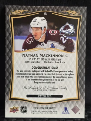 2024-25 NATHAN MACKINNON 2023-24 UPPER DECK STATURE PATCH RED 16/25 !!! back